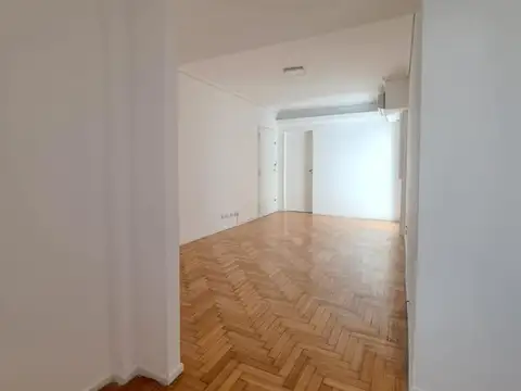 Departamento en Alquiler en Almagro, $ 800.000
