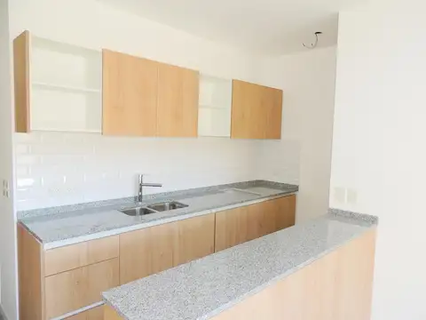 Depto Tipo Casa en Venta en Centro, USD 75.000