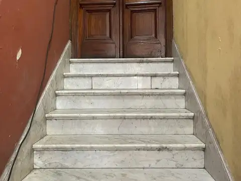 Depto Tipo Casa en Alquiler en Flores, $ 2.500.000