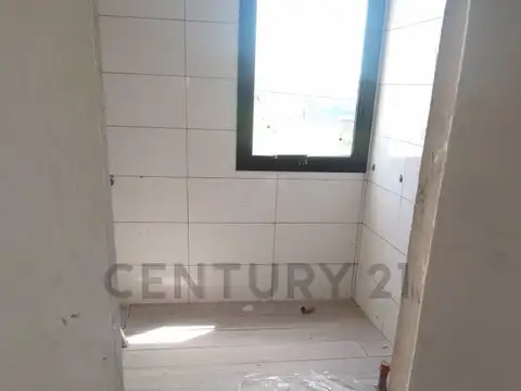 505 entre 139 y 140 Duplex en venta