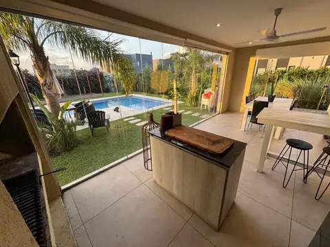 Venta casa barrio Santa Lucia Pilar del Este