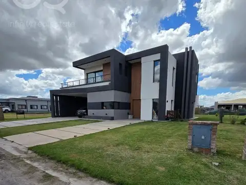 Casa a la venta en Barrio Privado El Rebenque