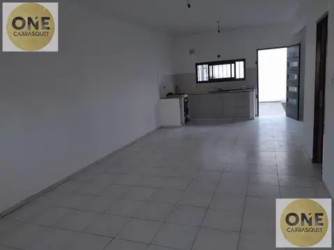 Casa en Alquiler en Melchor Romero, $ 400.000