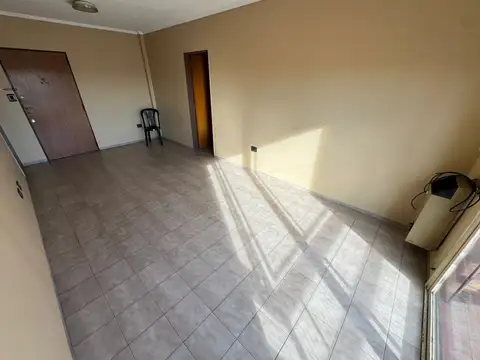 Departamento - Venta - Argentina, Lanús - AV. HIPOLITO YRIGOYEN 4883
