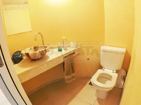 Departamento 4 ambientes con 3 baños