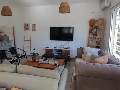 Casa en Venta en Pilar del Este - Casas del Este, USD 160.000