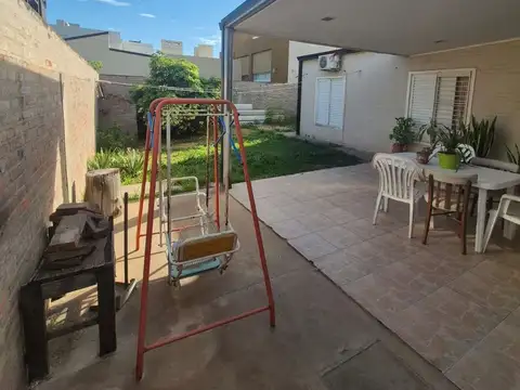 Aarón Castellanos 100