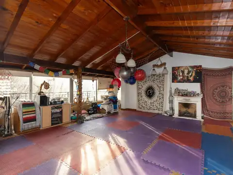 Depto Tipo Casa en Venta en Villa Sarmiento, USD 250.000