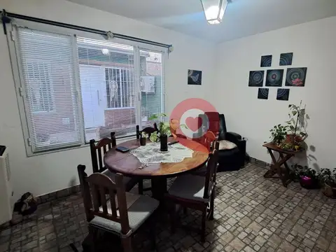 Depto Tipo Casa en Venta de 7 ambientes