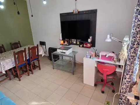 Depto Tipo Casa en Venta con 1 cocheras