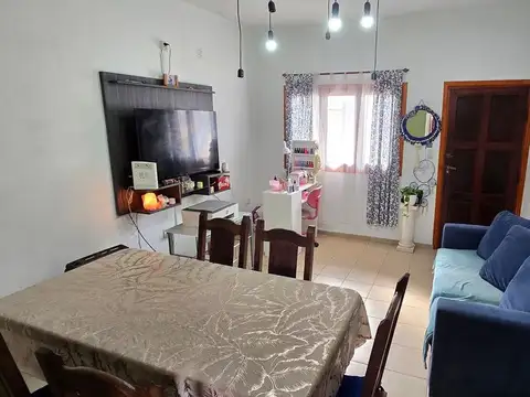 Depto Tipo Casa en Venta de 2 dormitorios