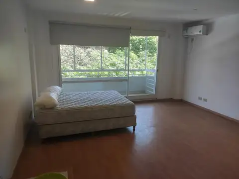 Departamento en Alquiler en Las Cañitas, $ 800.000