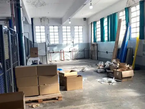 Galpon en Alquiler A Estrenar