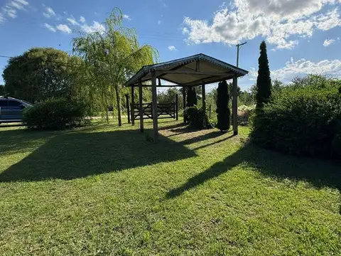 Casa 3 ambientes con 2 baños