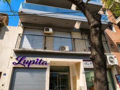 Departamento de un dormitorio al frente