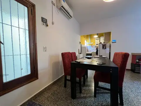 Depto Tipo Casa en Venta en Ramos Mejia Sur, USD 80.000