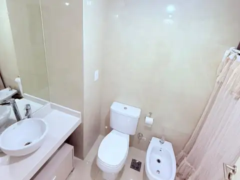 Departamento 3 ambientes con 2 baños