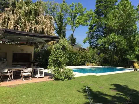 Hermosa casa en venta en Carmel Country Club