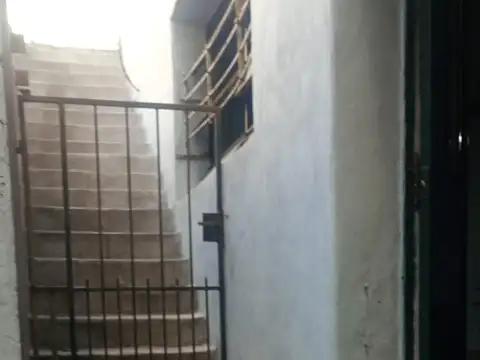 Galpon en Alquiler en Villa Bonich, $ 800.000