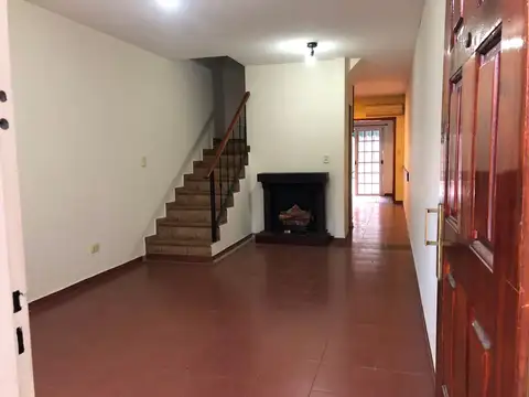 Casa en Alquiler en Carapachay, $ 1.500.000