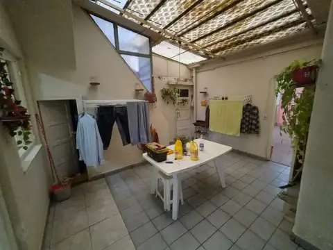 Depto Tipo Casa en Venta con 1 cocheras