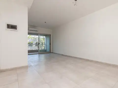 Departamento en Alquiler en Temperley, $ 850.000