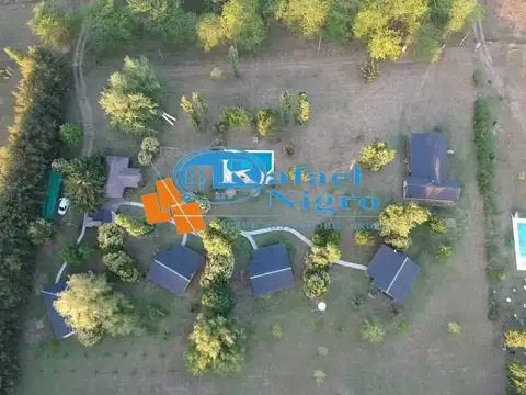 Complejo De Cabañas En Tomas Hofre