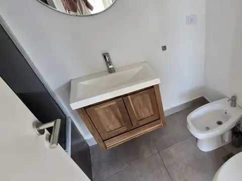 Departamento en Alquiler con 1 cocheras