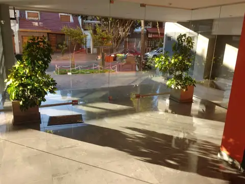 DEPARTAMENTO 2 AMB PASANTE COHERA FIJA -ABARCA FRENTE Y CONTRAFRENTE- BALCÓN TZA  AL FRENTE