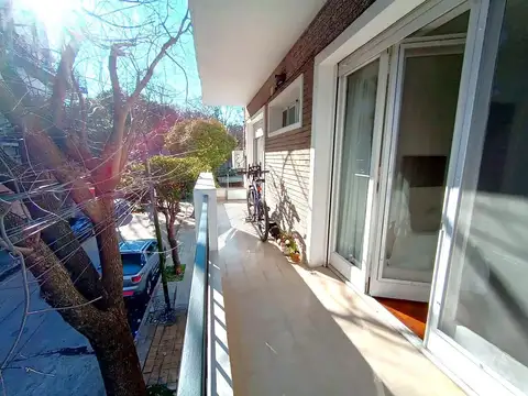 Venta 3 ambientes Olivos  refaccionado balcón corrido al frente - Vicente López