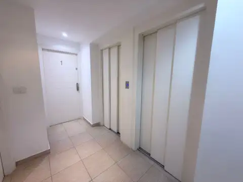 Avenida 12 800