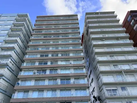 Cochera interna edificio Federico- Miramar