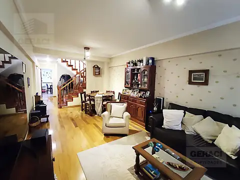 Depto Tipo Casa en Venta 25 años