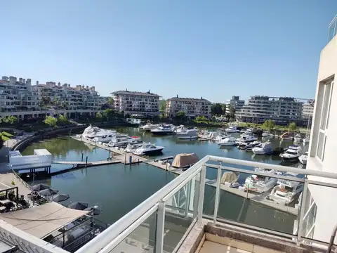 Av Del Puerto 200