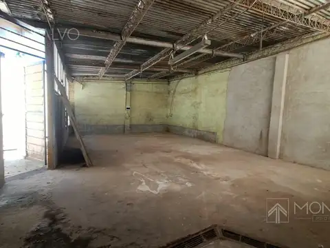 Galpon en Alquiler 8  mts Frente