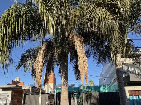 Casa Multifamiliar 6 Ambientes en Venta en Rafael Castillo