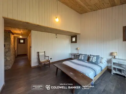 VENTA Casa principal y casa accesoria lote 6700 m2  B° Vallescondido San Martin de los Andes
