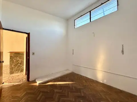 VENTA CASA SAYAGO 2 DORMITORIOS COCHERA