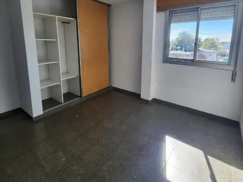 DEPARTAMENTO COMODO Y FUNCIONAL