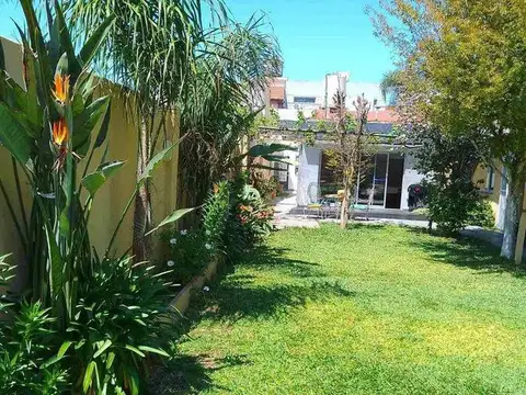 José Álvarez Condarco 2561