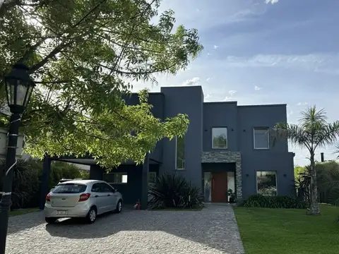 Casa 4 ambientes Barrancas de Iraola, Berazategui, Hudson