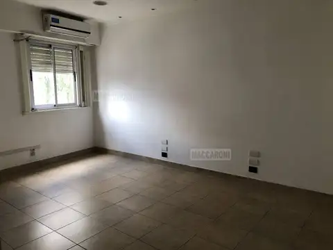 AV RIVADAVIA 8400, Piso 2