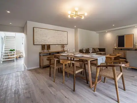 VENTA- Casa 3 dormitorios con pileta - Funes Hills Miraflores s/ Avenida Principal. APTO CREDITO