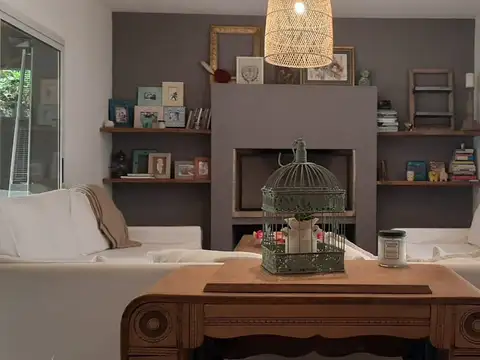 Casa Chalet  en Venta en San Isidro Labrador, Villanueva, Tigre
