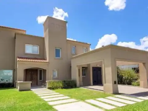 venta Casa - Barrio Marinas - puertos del lago - oportunidad