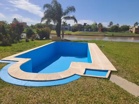 Casa en Venta en Oliveros, USD 120.000