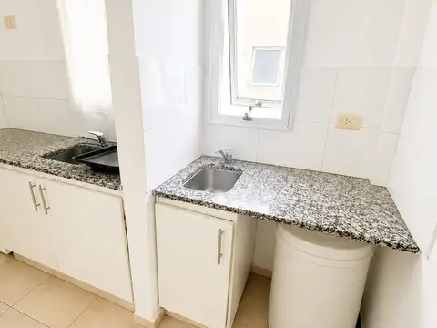 Depto Tipo Casa en Venta en La Plata, USD 79.000