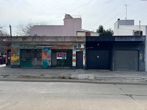 Local en Venta Via Pública