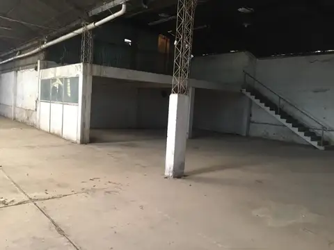 Galpon en Alquiler 50  mts Fondo