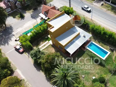 Casa en Alquiler de 3 dormitorios